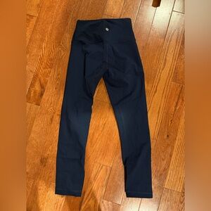 Lululemon wunder under crops